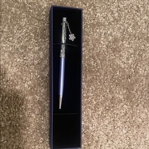 Swarovski Original box Elegant Violet Pen with Charm